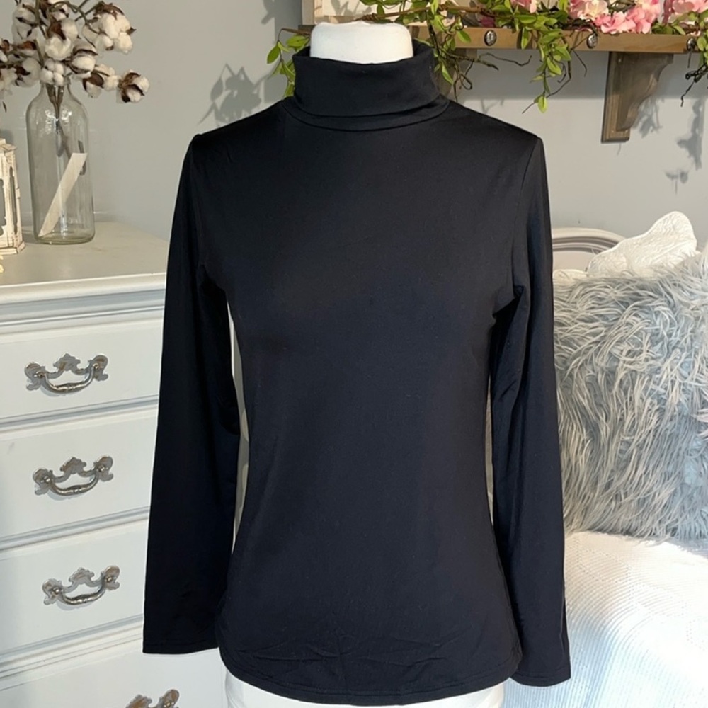 Black Solid Turtleneck Worn once - Picture 2 of 7